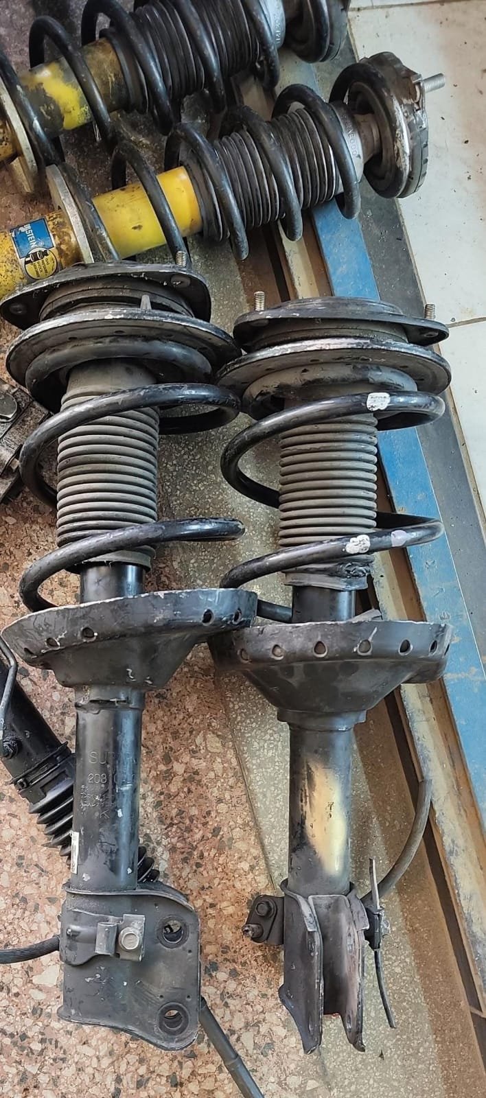 Subaru Legacy BP5 Shock Absorbers