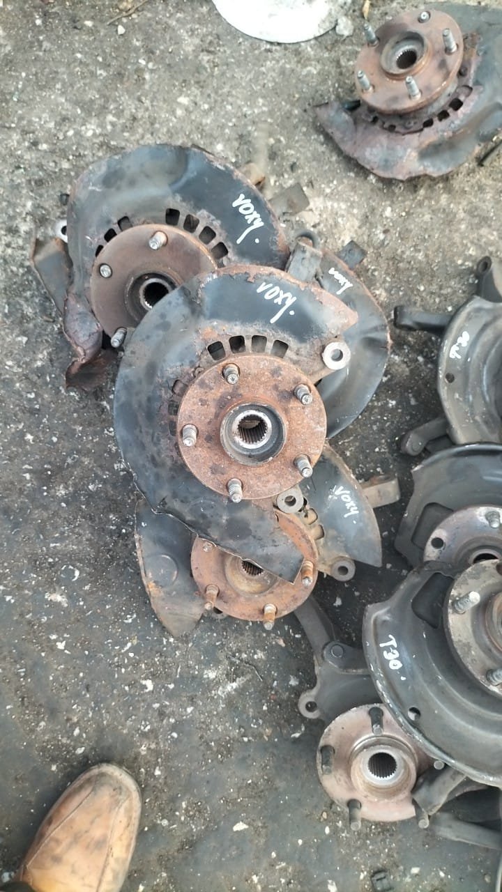 Toyota Voxy 4D Wheel Hub (2008 Model)