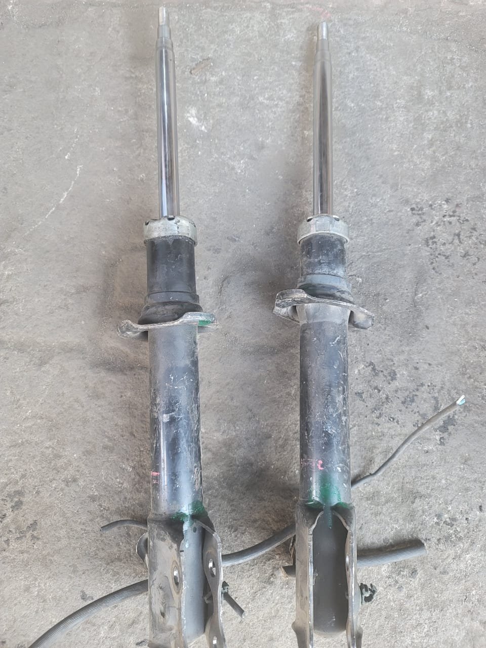 Toyota BB Front Shocks