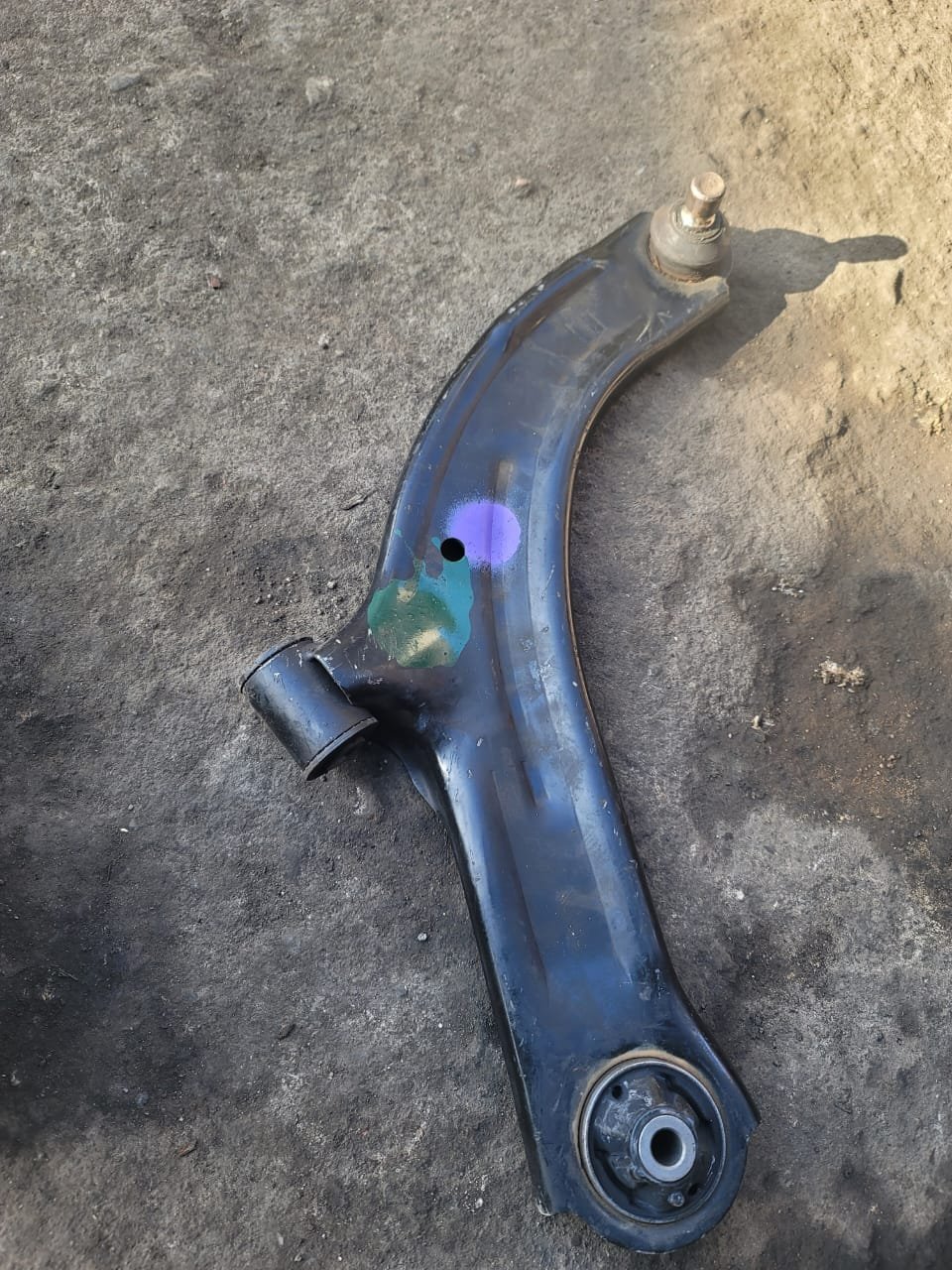 Nissan Tiida Lower Arm Control