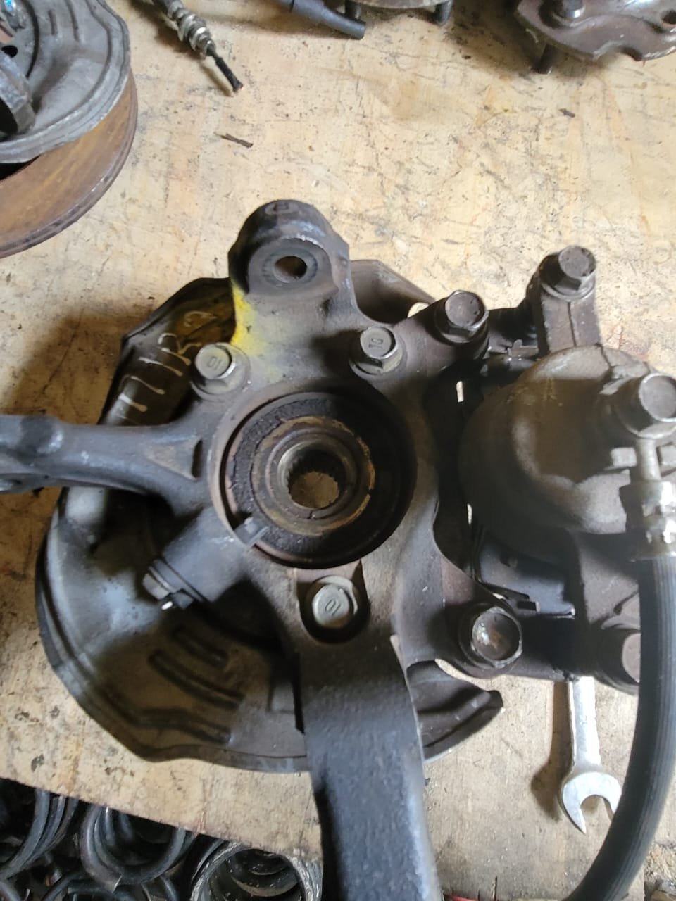Suzuki Alto Wheel Hub, Model 2015