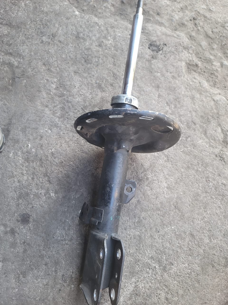 Toyota Voxy Shock Model 2008